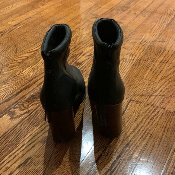 Jeffrey Campbell - black - heeled boots with zip - Picture 3 of 6